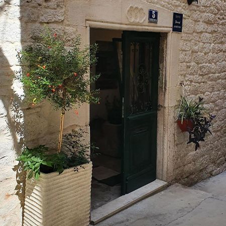 שיבניק Old Town Studio מראה חיצוני תמונה
